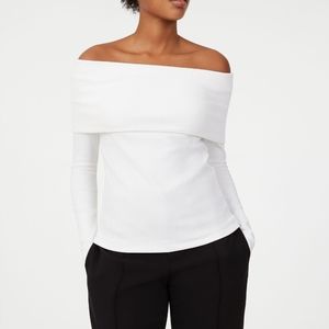 NWT Club Monaco off-shoulder white top